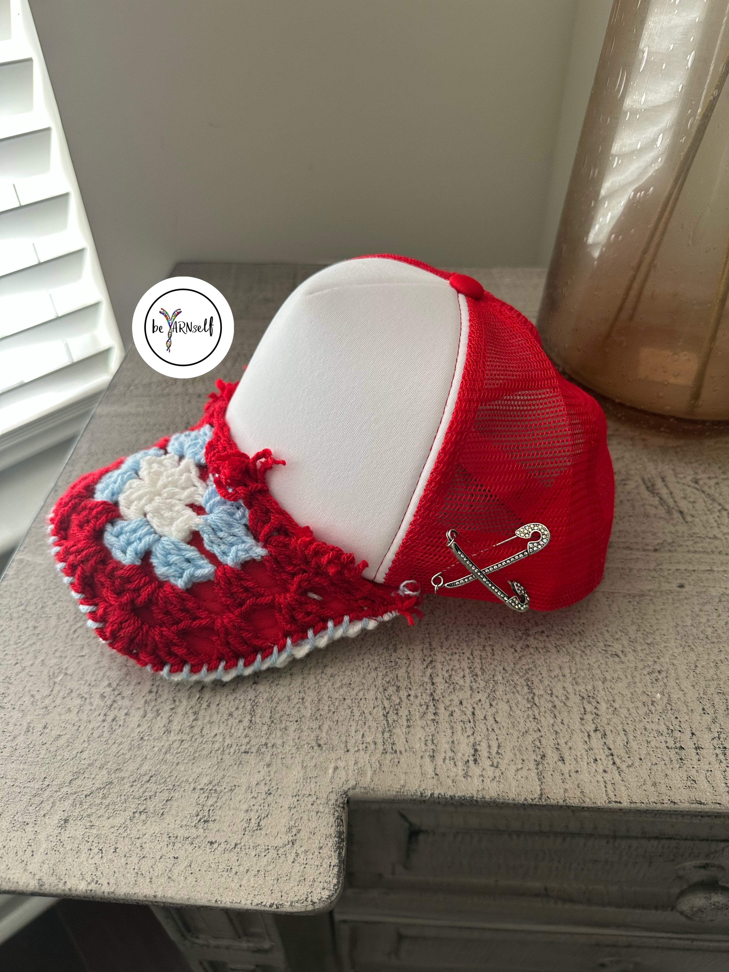 BHS SnapBack ❤️🩵🤍